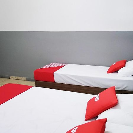 Oyo Hotel Bras Сао Паоло Екстериор снимка