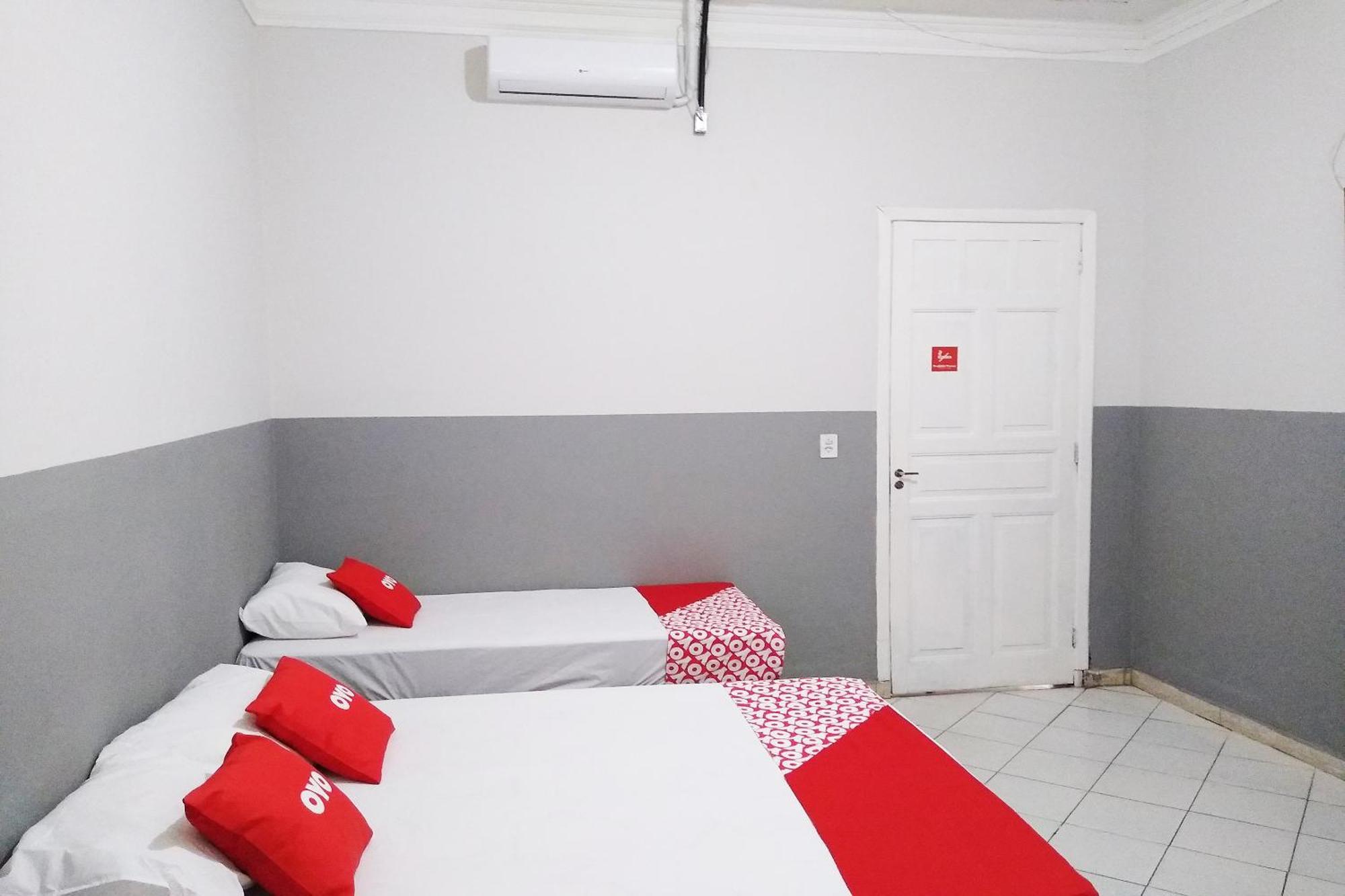 Oyo Hotel Bras Сао Паоло Екстериор снимка