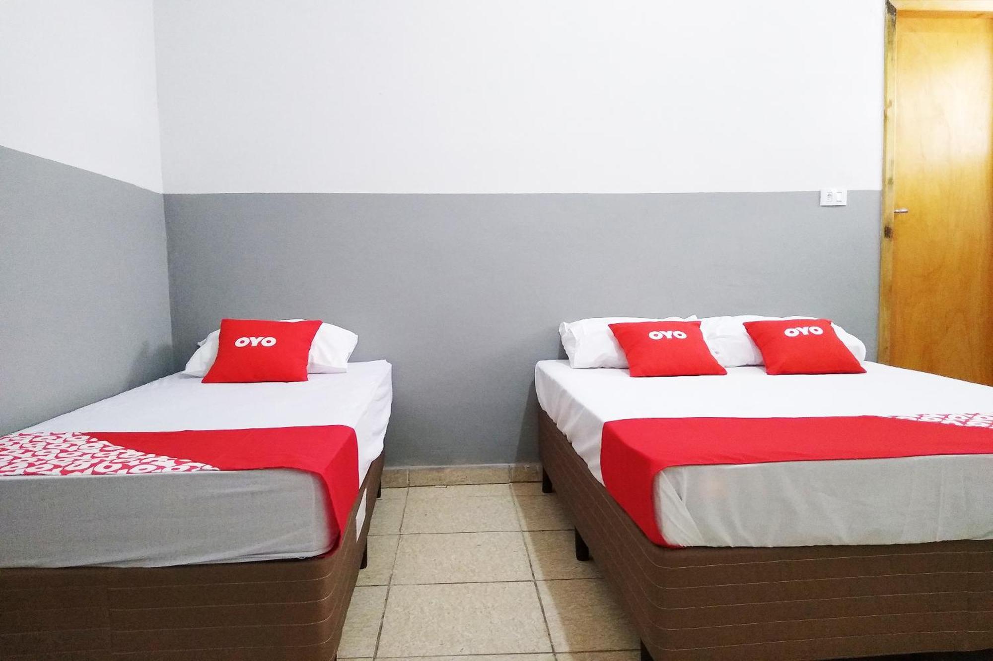Oyo Hotel Bras Сао Паоло Екстериор снимка
